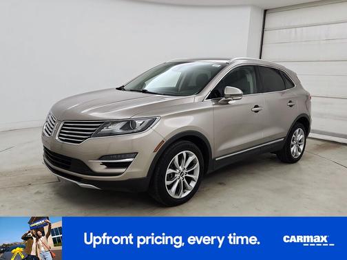 Gold 2018 Lincoln MKC Select