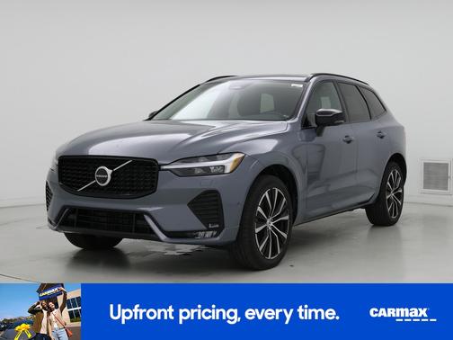 2024 Volvo XC60 B5 Plus Dark Theme