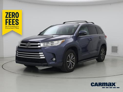 Blue 2018 Toyota Highlander XLE