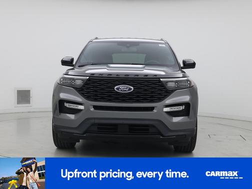 Gray 2022 Ford Explorer ST-Line