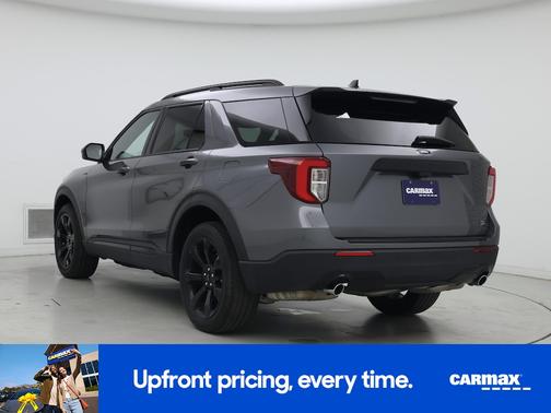 Gray 2022 Ford Explorer ST-Line