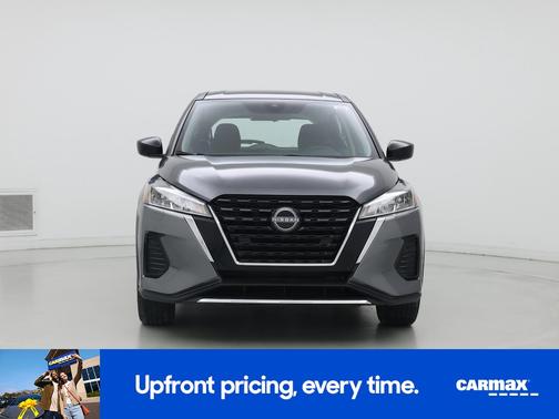 Gray 2024 Nissan Kicks S