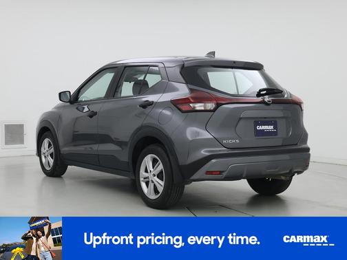 Gray 2024 Nissan Kicks S