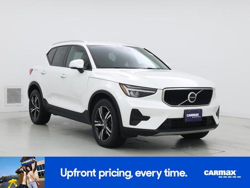 2023 Volvo XC40 B5 Core