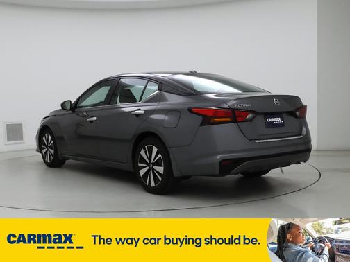 2022 Nissan Altima SV