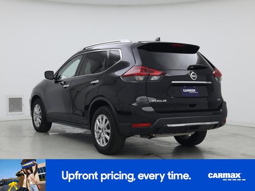 Black 2020 Nissan Rogue SV