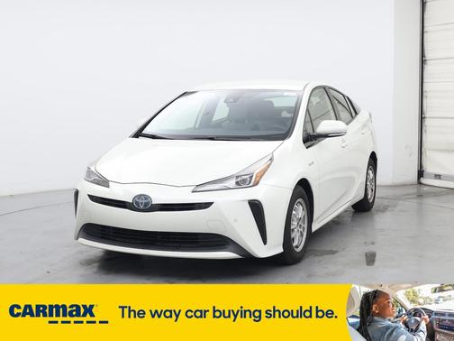 2019 Toyota Prius LE