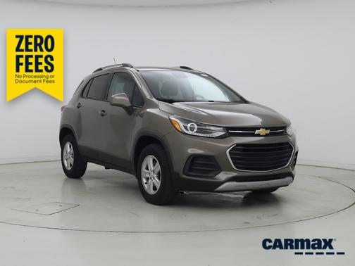 Gray 2022 Chevrolet Trax LT