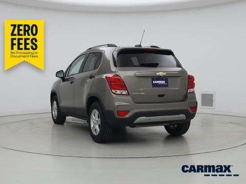 Gray 2022 Chevrolet Trax LT
