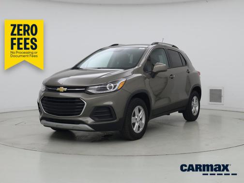 Gray 2022 Chevrolet Trax LT