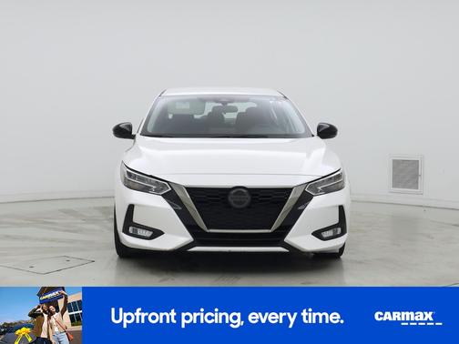 White 2022 Nissan Sentra SR