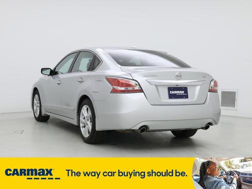 2015 Nissan Altima SV