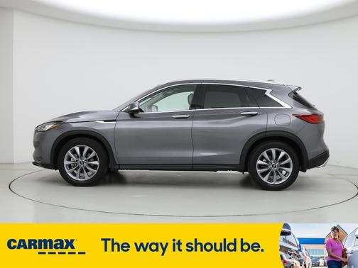 2022 INFINITI QX50 Essential