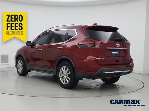 Red 2018 Nissan Rogue SV