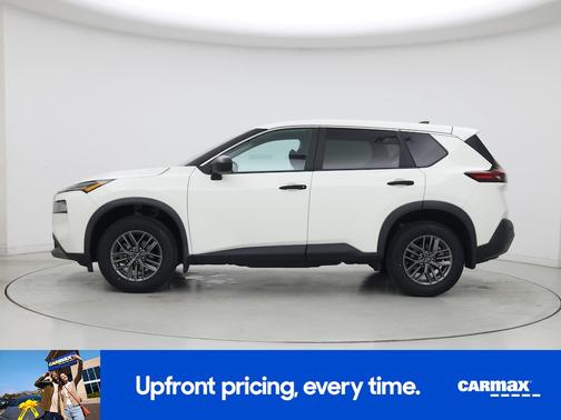 White 2023 Nissan Rogue S