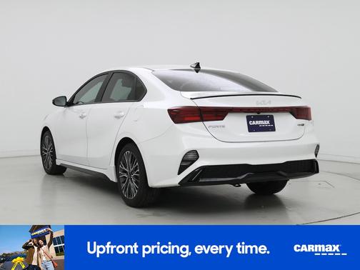 White 2024 Kia Forte GT-Line