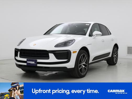 2022 Porsche Macan 