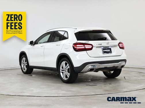 White 2019 Mercedes-Benz GLA 250