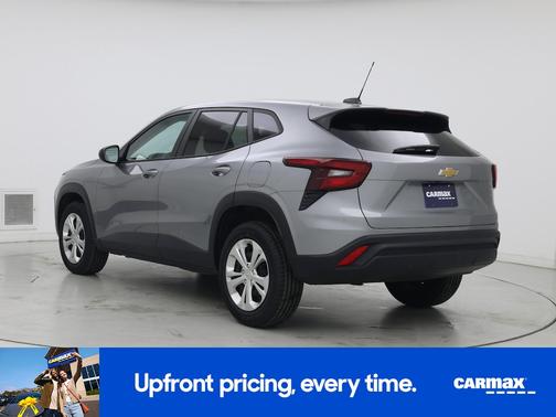 Gray 2024 Chevrolet Trax LS