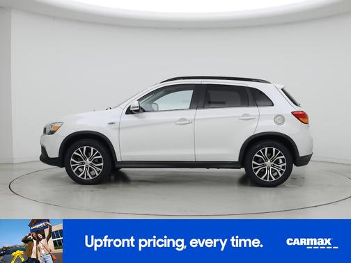 White 2017 Mitsubishi Outlander Sport SEL