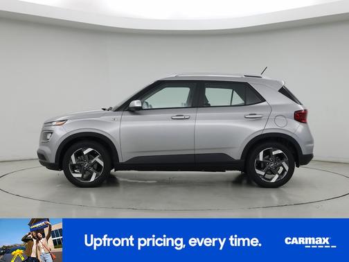 Silver 2025 Hyundai VENUE SEL