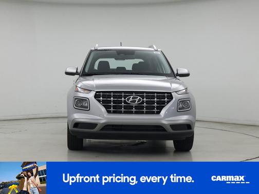 Silver 2025 Hyundai VENUE SEL