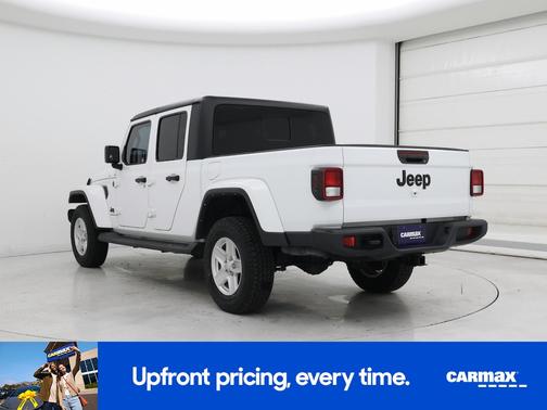 2022 Jeep Gladiator Sport S