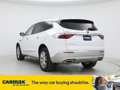 2022 Buick Enclave Essence