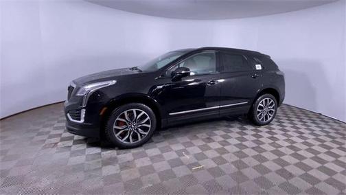 2025 Cadillac XT5 Sport