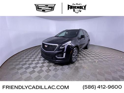 2025 Cadillac XT5 Sport