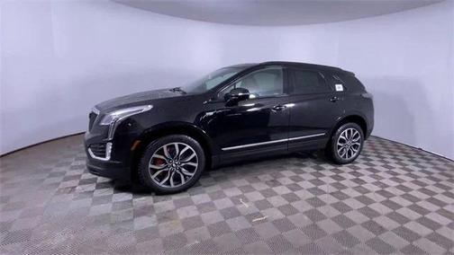 2025 Cadillac XT5 Sport