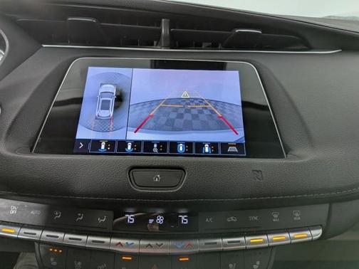 2020 Cadillac XT4 Premium Luxury