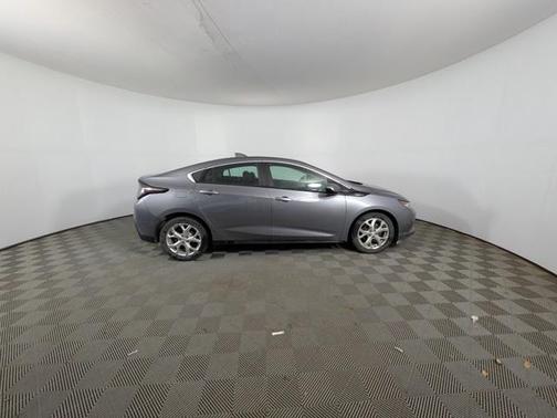 2018 Chevrolet Volt Premier