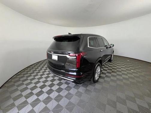 2025 Cadillac XT6 Luxury AWD