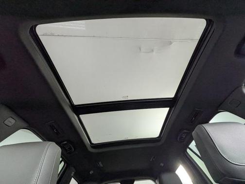 2025 Cadillac XT6 Luxury AWD