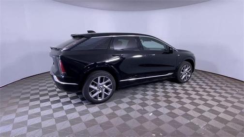 2025 Cadillac OPTIQ Luxury 1 AWD