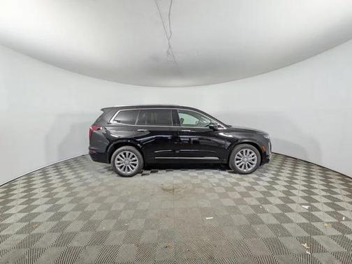 2025 Cadillac XT6 Premium Luxury AWD