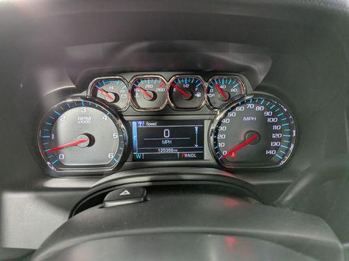 Summit White 2019 GMC Yukon XL SLE