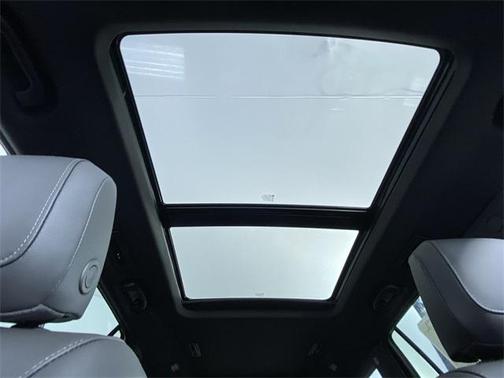 2025 Cadillac XT6 Luxury AWD