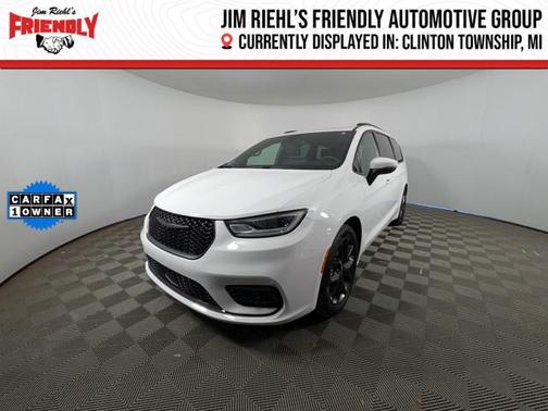 2023 Chrysler Pacifica Touring L