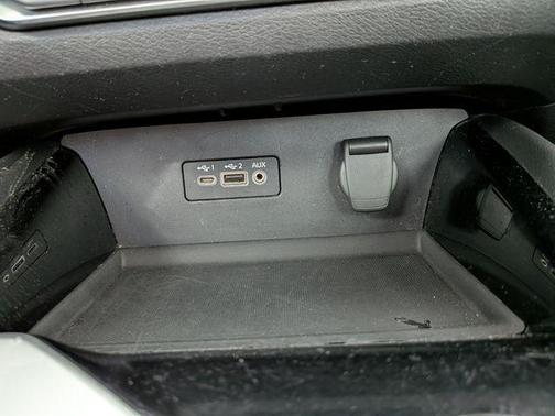 Super Black 2024 Nissan Altima SR FWD
