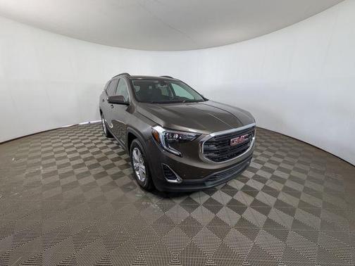 Smokey Quartz Metallic 2019 GMC Terrain SLE