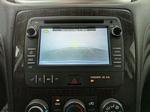 2017 Chevrolet Traverse 1LT