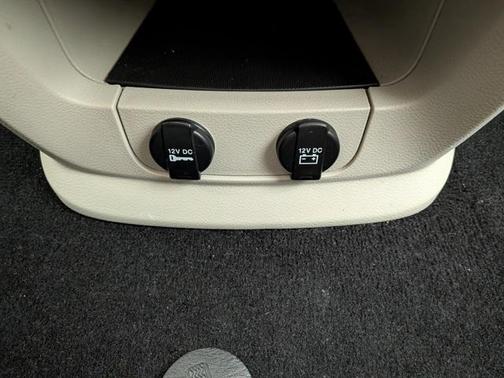 2014 Chrysler Town & Country Touring-L
