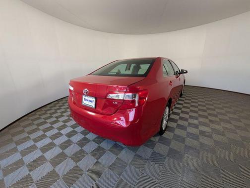 2014 Toyota Camry LE