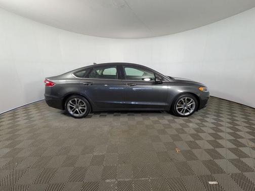 2020 Ford Fusion SEL