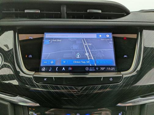 Crystal White Tricoat 2023 Cadillac XT6 Premium Luxury AWD