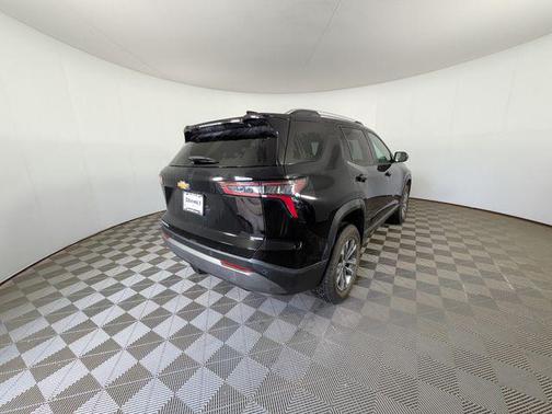 Mosaic Black Metallic 2025 Chevrolet Equinox 1LT