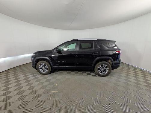 Mosaic Black Metallic 2025 Chevrolet Equinox 1LT