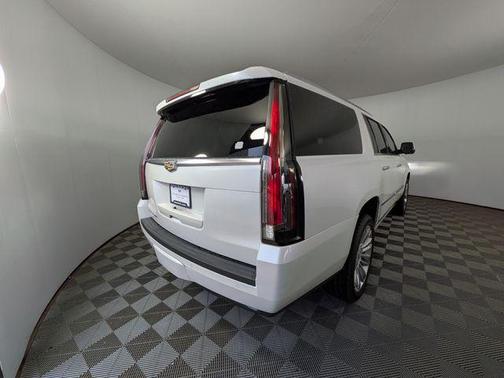 Crystal White Tricoat 2016 Cadillac Escalade ESV Platinum